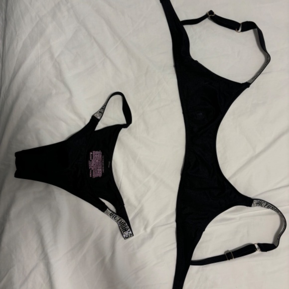 Victoria secret Bikini size S - Picture 4 of 4